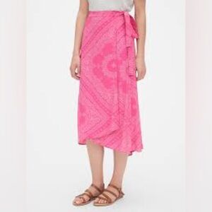 NWT Gap Wrap Midi Skirt